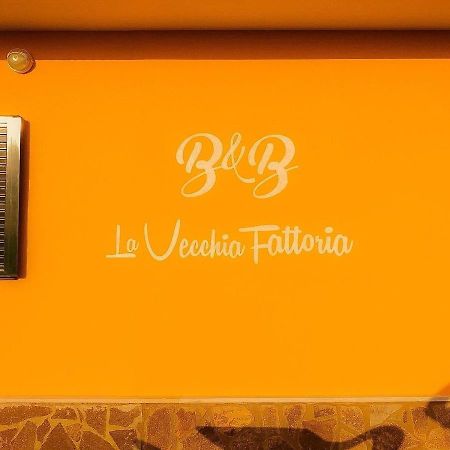 La Vecchia Fattoria Bed and Breakfast Pietrelcina Buitenkant foto